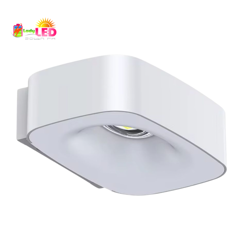 Solar rectangle wall light